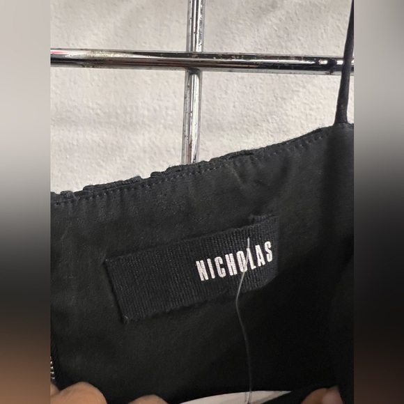 NWT Nicholas Mini‎ Eyelet Cut Out Perforated Sheath Cocktail Dress Black Size 4 - Picture 5 of 11